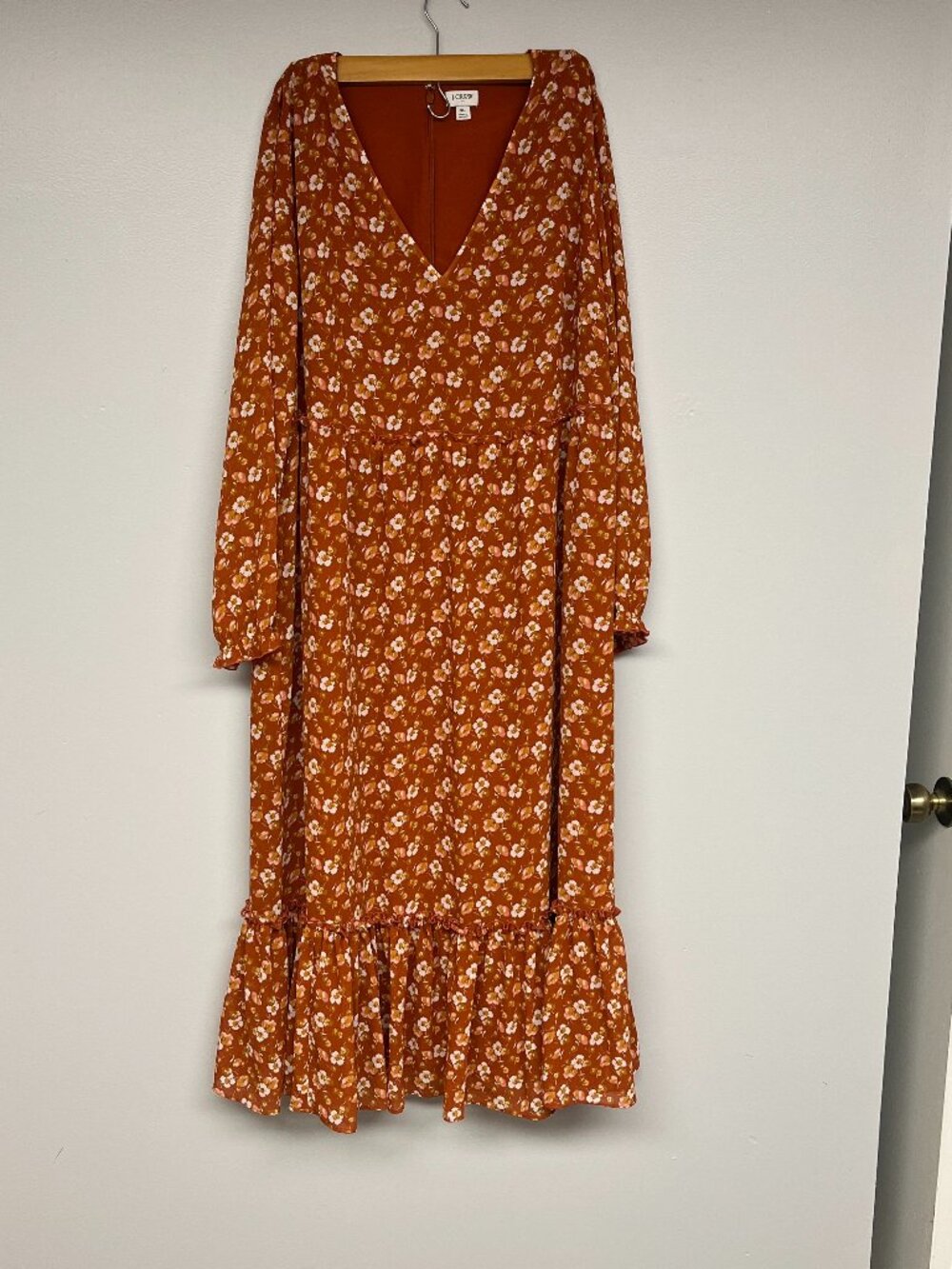 1X/XL J. Crew Crinkle Midi Flounce Dress in Sunset Ivory